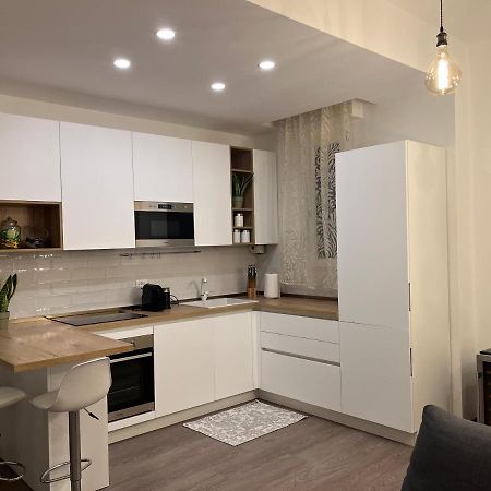 Elena'S Apartment Милан Экстерьер фото
