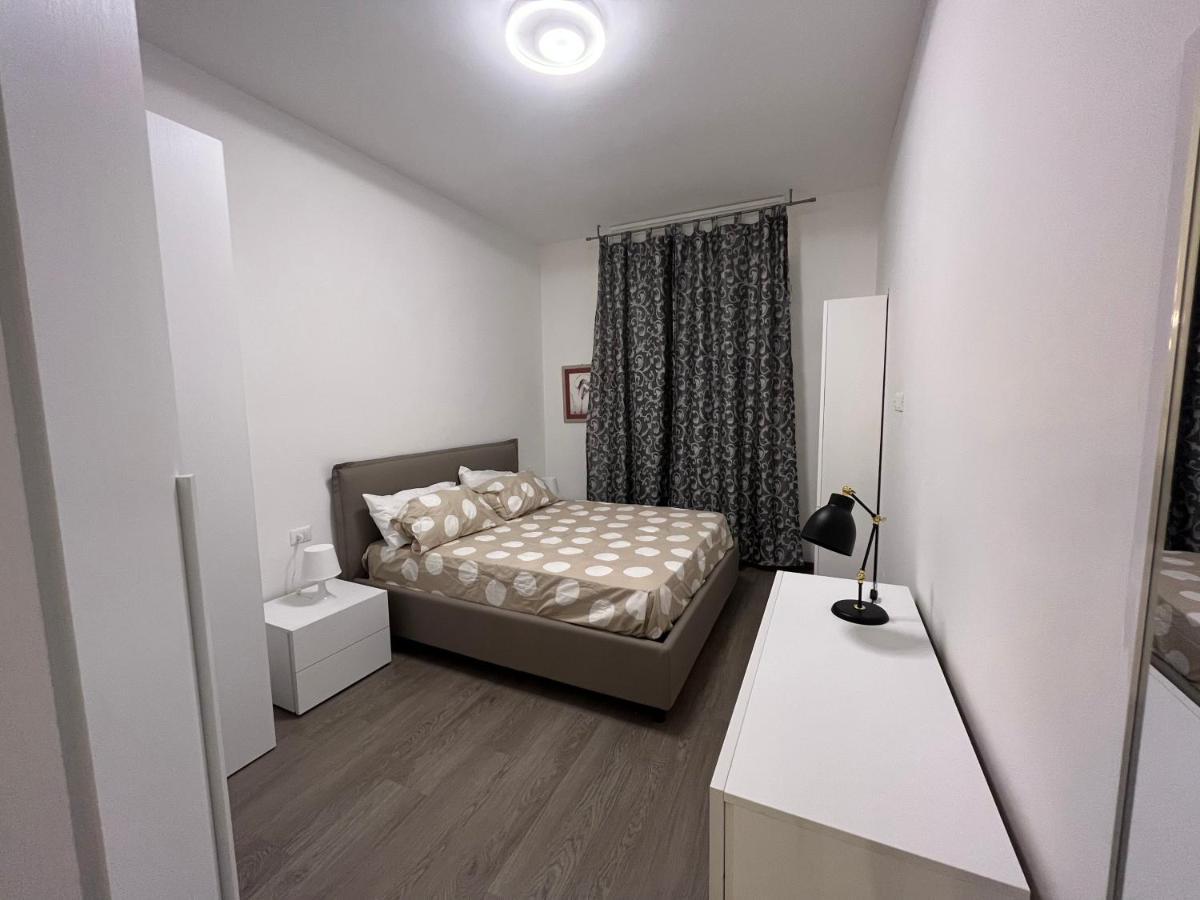 Elena'S Apartment Милан Экстерьер фото